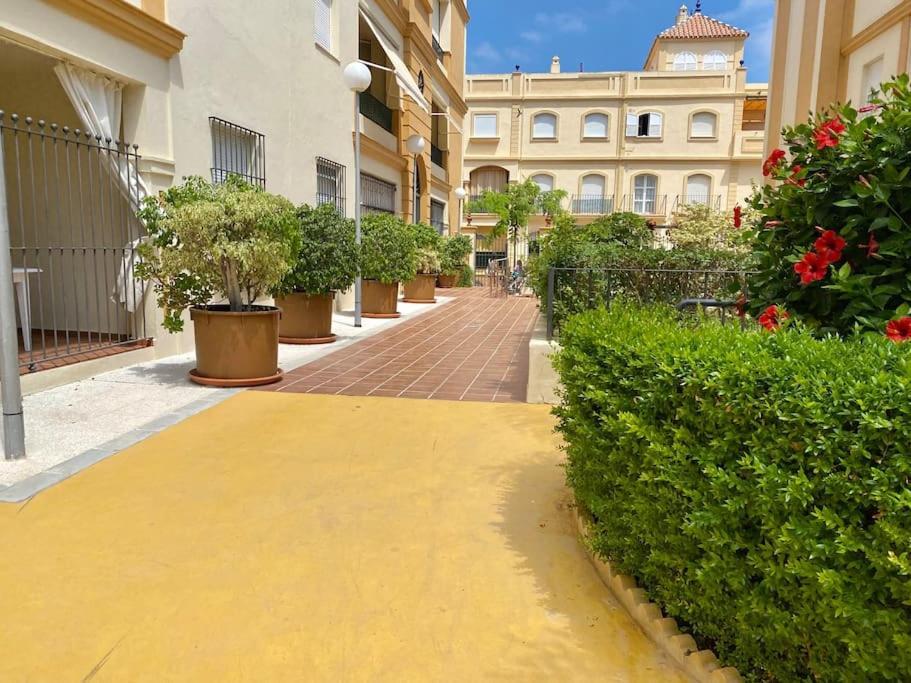 Villa Palacio Playa Y Piscina Grupo Ac Gestion Cádiz Eksteriør billede